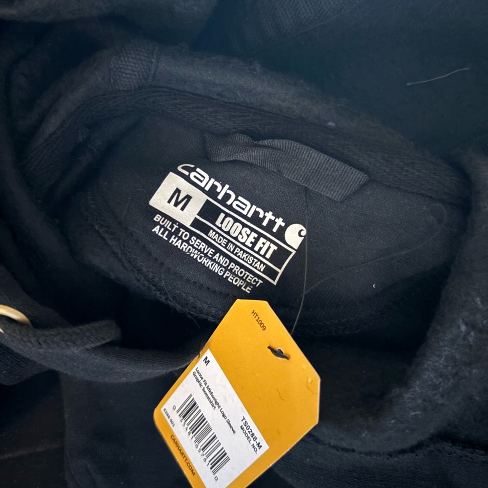 Carhartt Men's Black Hoodie with Sleeve Logo. Brand new either sex. - Picture 5 of 8